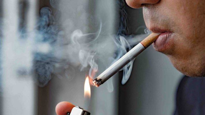 Why Are Smokers Less Likely to Get a New Job